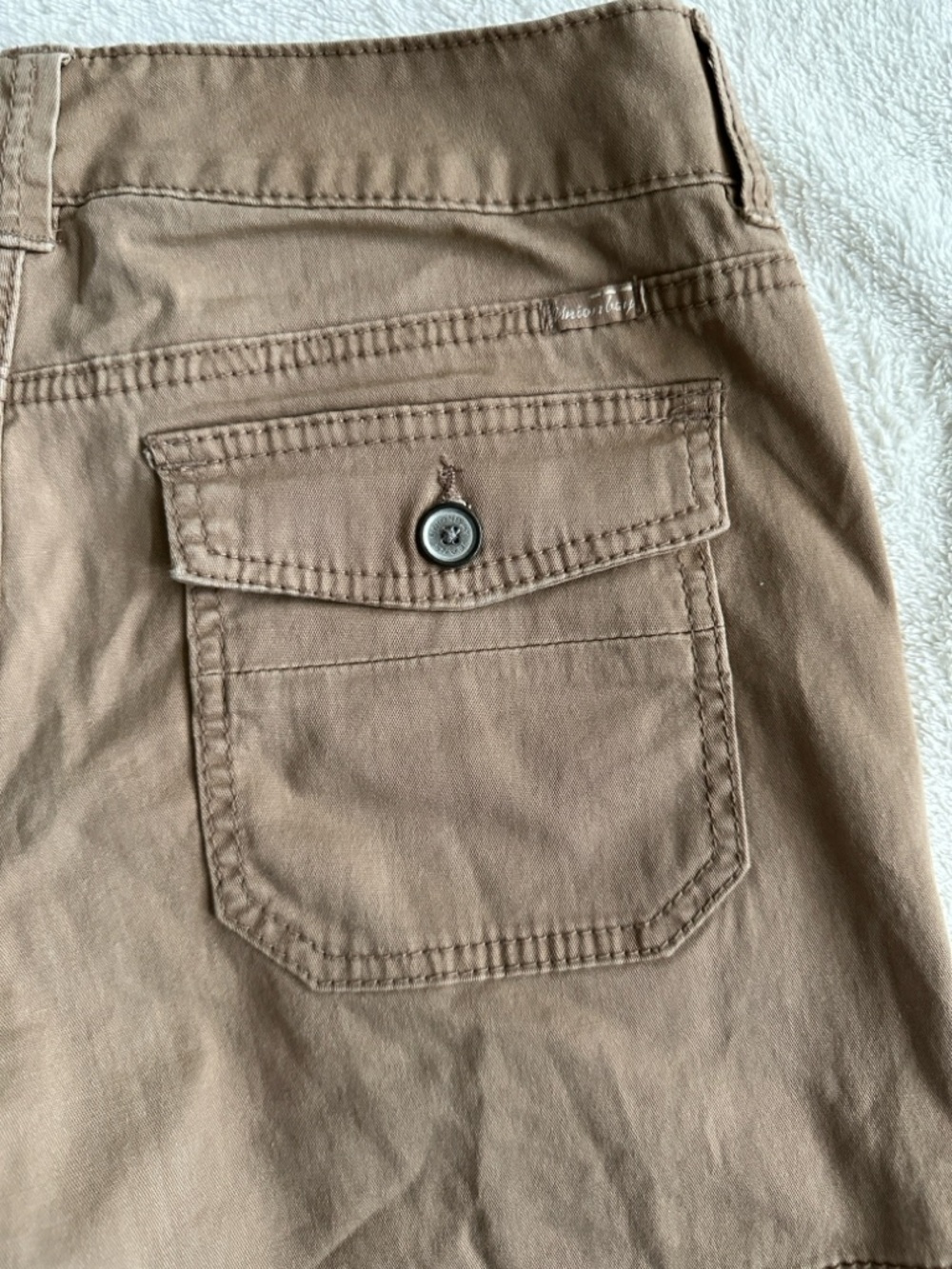 NWT Unionbay Women's Tan Casual Shorts size 9 - Picture 4 of 7